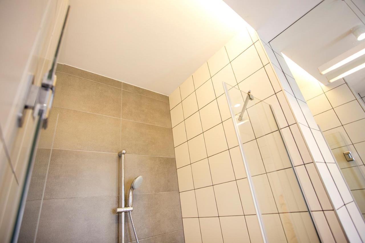 Atomic 1 Apartment Belgrade Luaran gambar