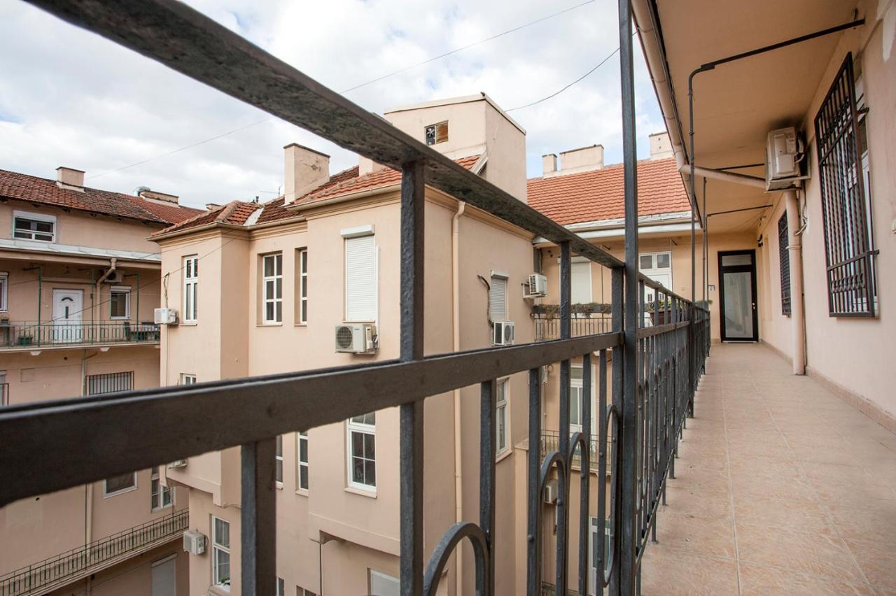 Atomic 1 Apartment Belgrade Luaran gambar